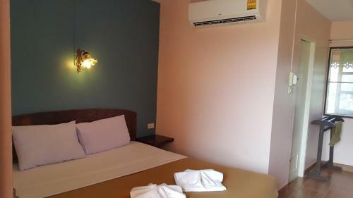 Hostal A Mansion Hotel