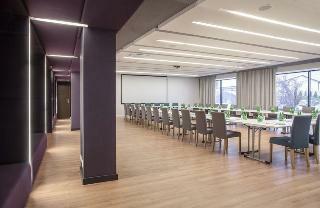 M Hotel