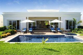 Hotel Emerald Estates