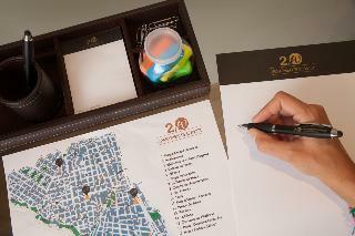 2w Apartments Service Diez Canseco