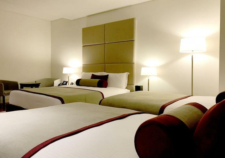 Oryx Airport  Hotel