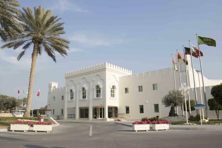 Hotel Sealine Beach. A Murwab Resort