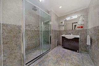 Ezdan Hotel West Bay