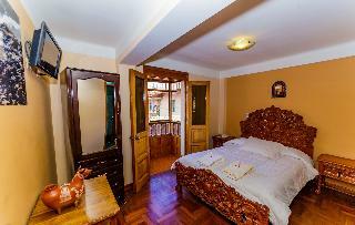 Fuente De Agua Hotel