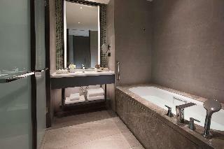 Hotel Doubletree By Hilton Qingdao Oriental Movie Metrop