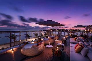 Hotel Doubletree By Hilton Okinawa Chatan Resort