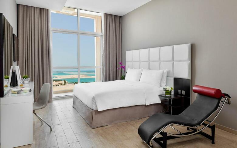 Hotel Staybridge Suites Doha Lusail