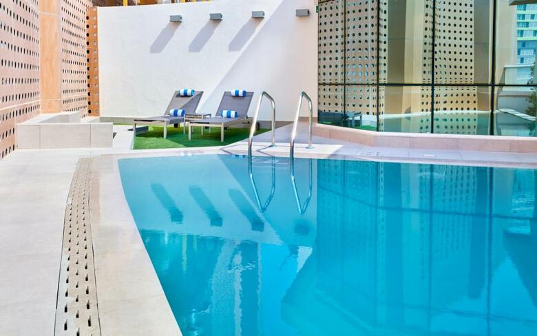 Hotel Staybridge Suites Doha Lusail