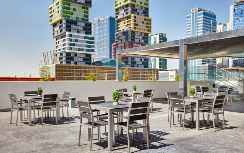 Hotel Staybridge Suites Doha Lusail