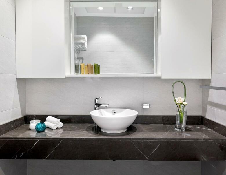 Hotel Staybridge Suites Doha Lusail