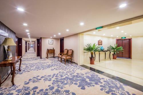 Beijing Commercial Business Hotel