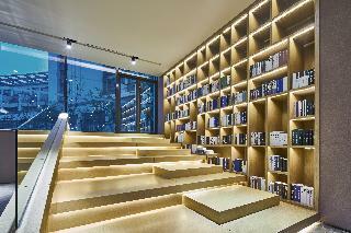 Q-box Hotel Shanghai Sanjiagang