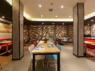 Hotel Ibis Weinan Normal University