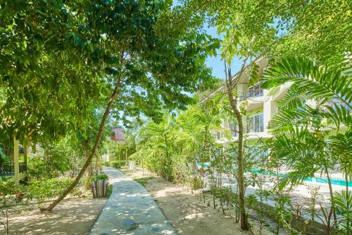 Hotel Panalee Resort