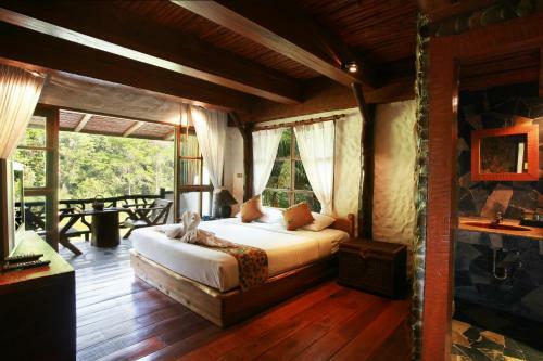 Hotel Kuraburi Greenview Resort