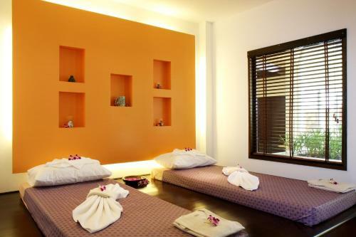 Hotel All Seasons Naiharn Phuket
