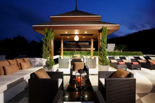 Villa Phuket Deluxe - By The Lake