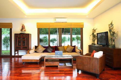 Villa Suksan Nai Harn