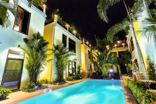 Palm Oasis Boutique Hotel