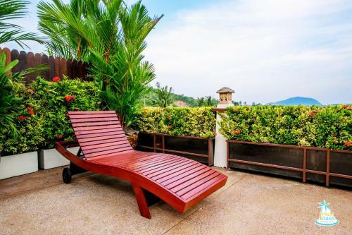Palm Oasis Boutique Hotel