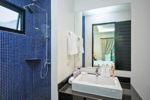 Thaimond Villas Nai Harn