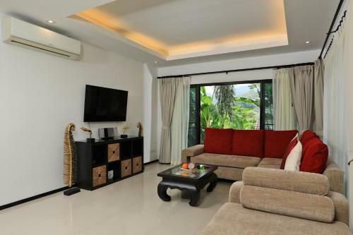Thaimond Villas Nai Harn