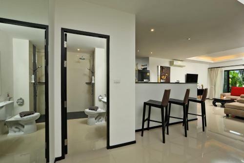 Thaimond Villas Nai Harn