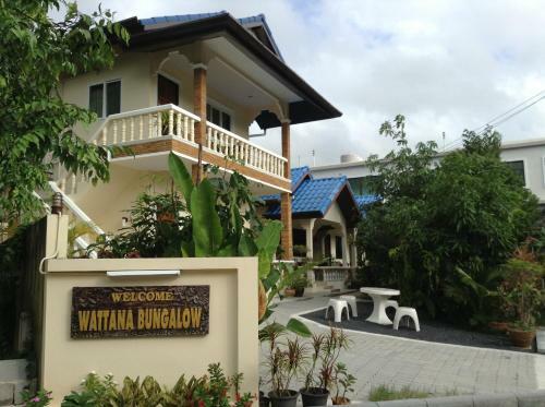 Hostal Wattana Bungalow
