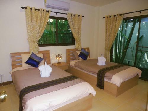 Coconut Paradise Holiday Villas
