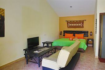 Hotel Kamala Tropical Garden