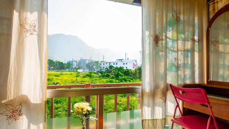Hostal Sabina Guesthouse
