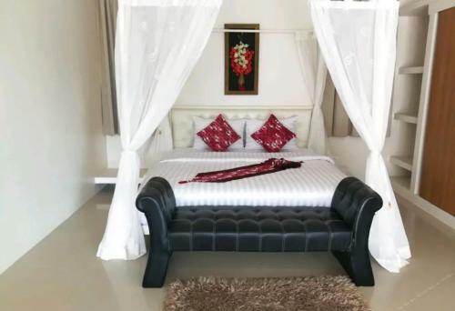 Hotel Grand Bleu Ocean View Pool Suite