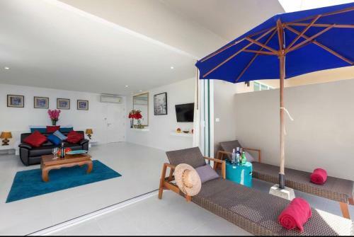 Hotel Grand Bleu Ocean View Pool Suite