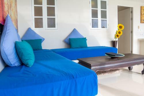 Hotel Grand Bleu Ocean View Pool Suite