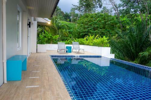 Hotel Grand Bleu Ocean View Pool Suite
