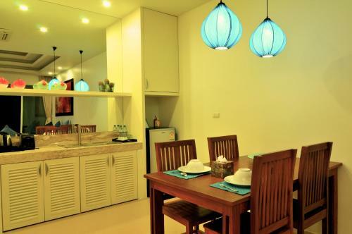 Hotel Grand Bleu Ocean View Pool Suite