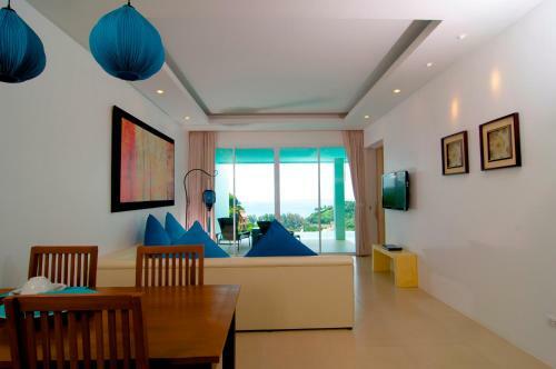 Hotel Grand Bleu Ocean View Pool Suite