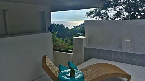 Hotel Grand Bleu Ocean View Pool Suite