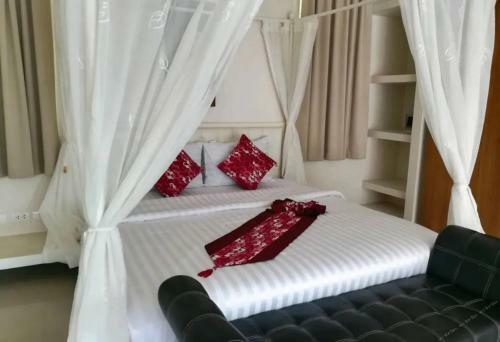 Hotel Grand Bleu Ocean View Pool Suite
