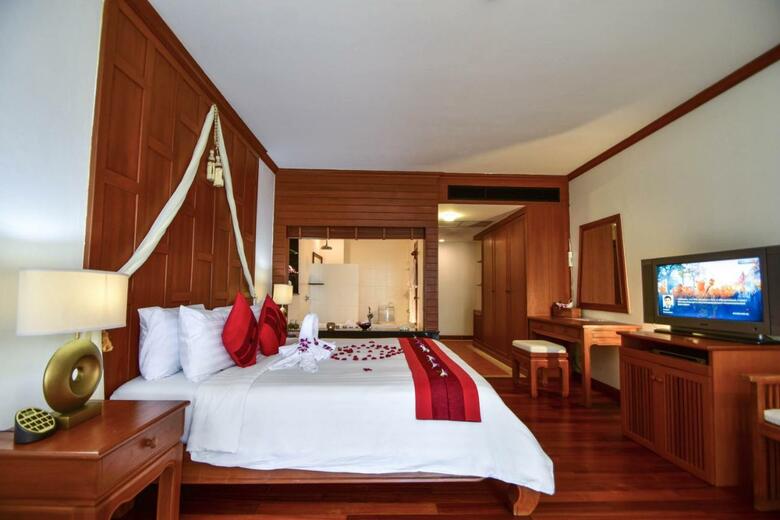 Layalina Hotel