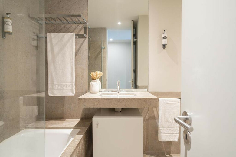 Hotel Aqualuz Troia Mar By The Editory