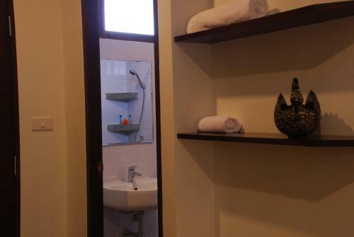 Hostal Phukamala Suite