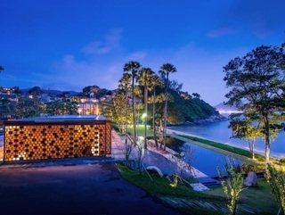 Hotel The Naka Phuket