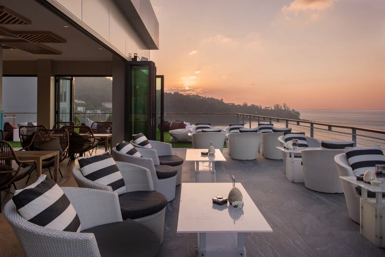 Cape Sienna Hotel & Villas