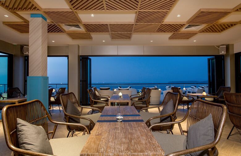 Cape Sienna Hotel & Villas