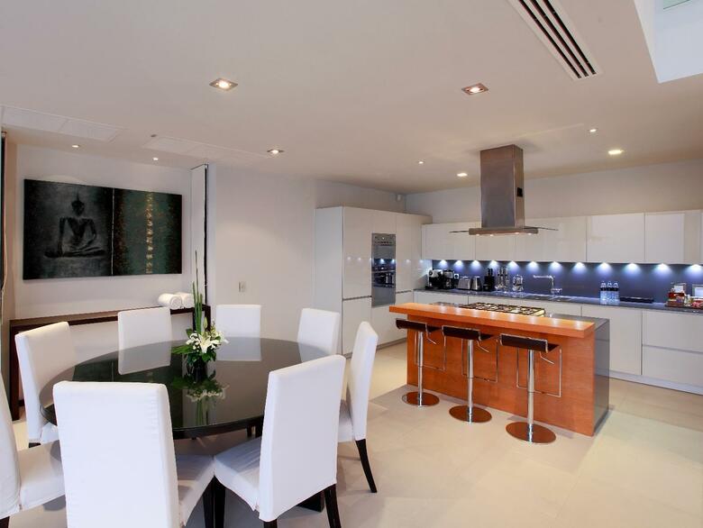 Cape Sienna Hotel & Villas