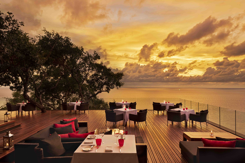 Hotel Paresa Resort Phuket
