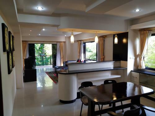 Apartamentos Rawai Seaview Condominium Phuket