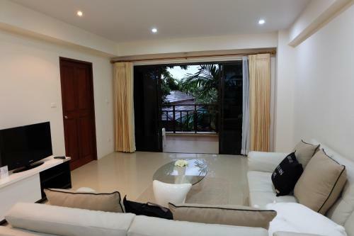 Apartamentos Rawai Seaview Condominium Phuket