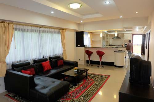 Apartamentos Rawai Seaview Condominium Phuket